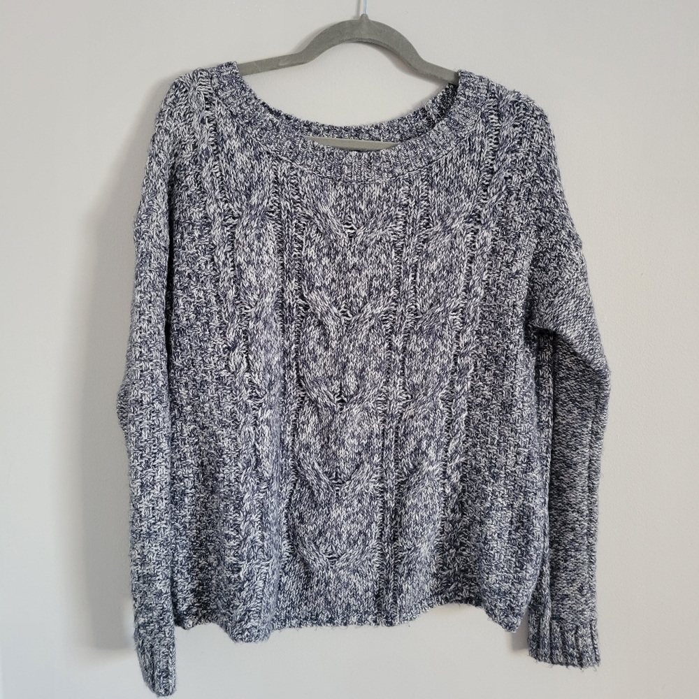 Hollister Gray Knitted Sweater
